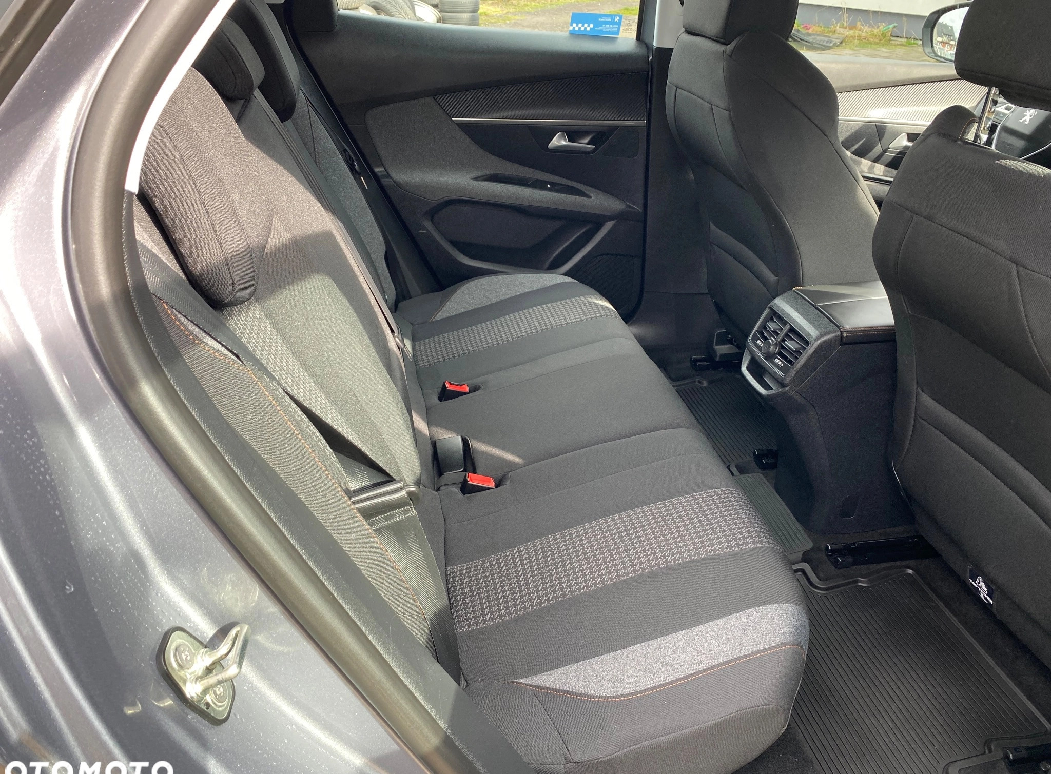 Peugeot 3008 cena 76900 przebieg: 85000, rok produkcji 2017 z Pyzdry małe 529